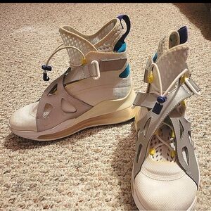 Nike Air Jordan Latitude 720 Women's Sneakers AV5187-100